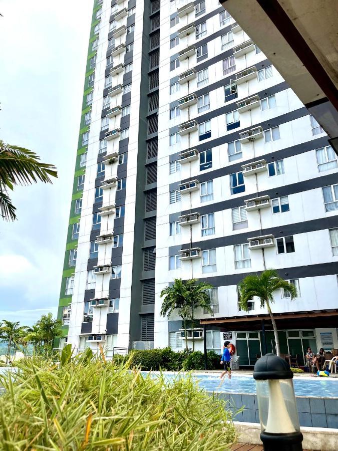City View Studio Unit At Centrio Tower Beside Ayala Mall カガヤン・デ・オロ エクステリア 写真